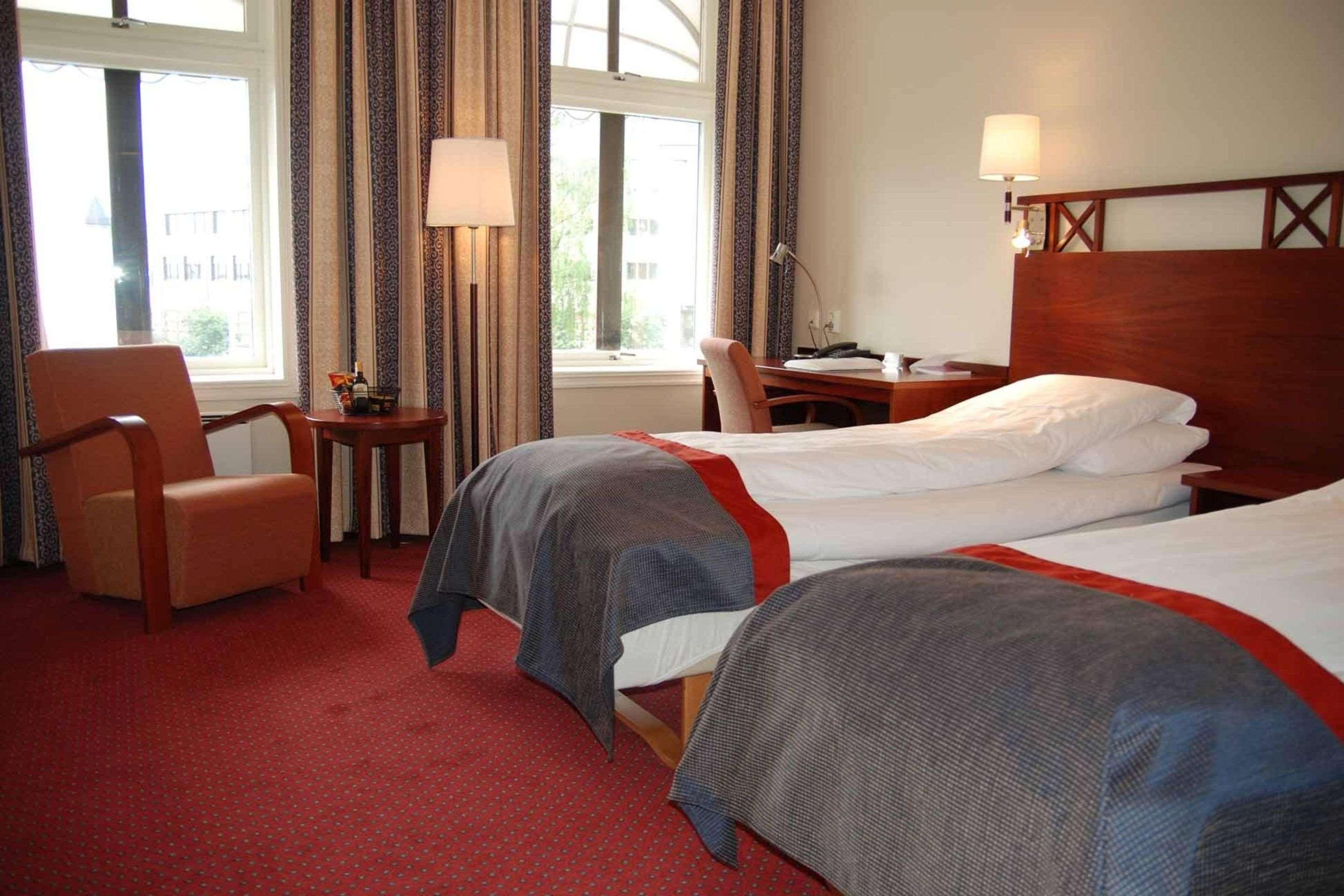 Home Hotel Grand Gjøvik Esterno foto
